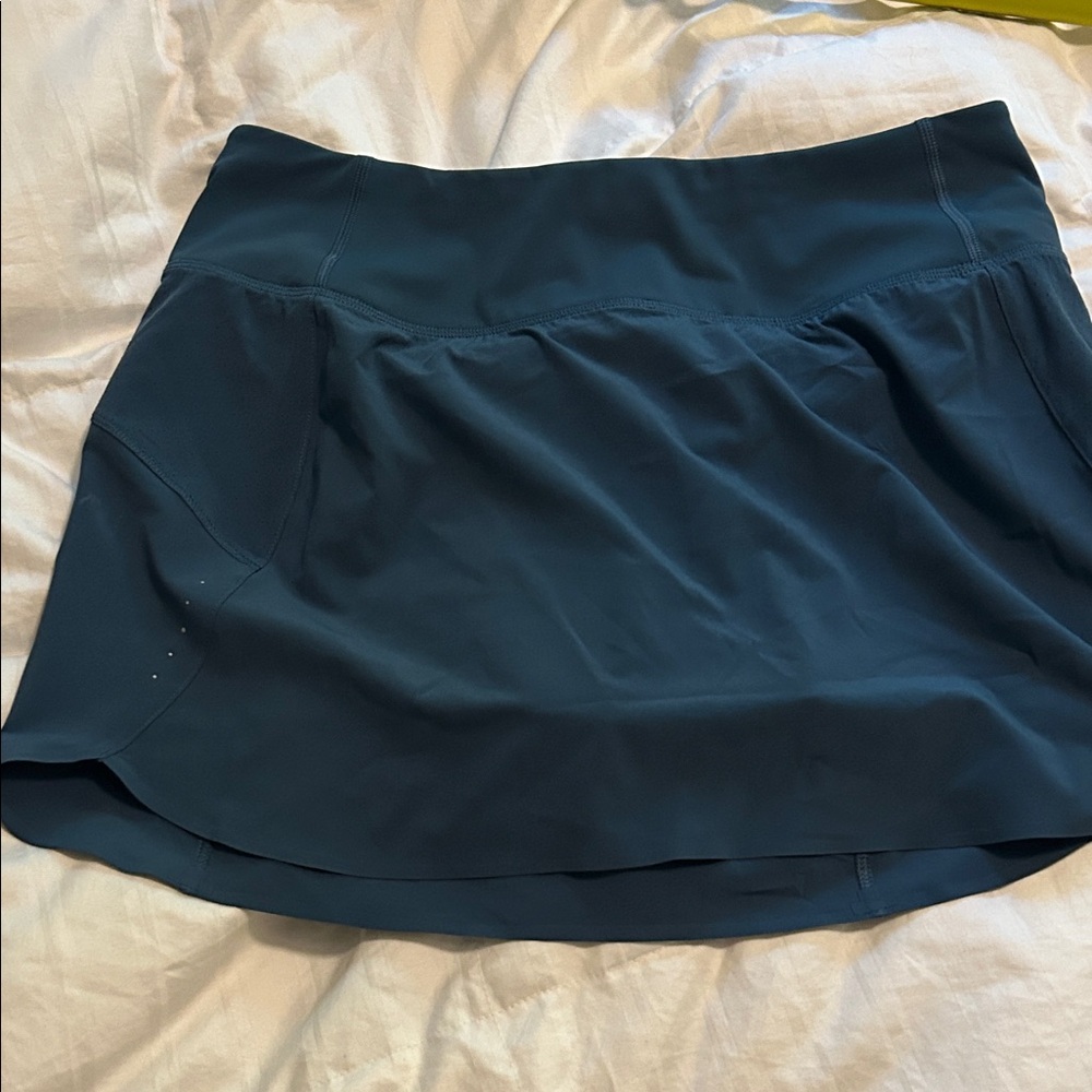 Athleta Run With It Skort in Teal Blue